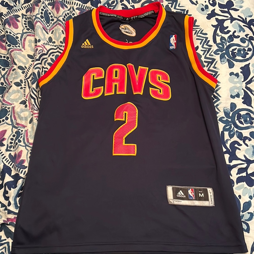 Medium Kyrie Irving Cavs Jersey